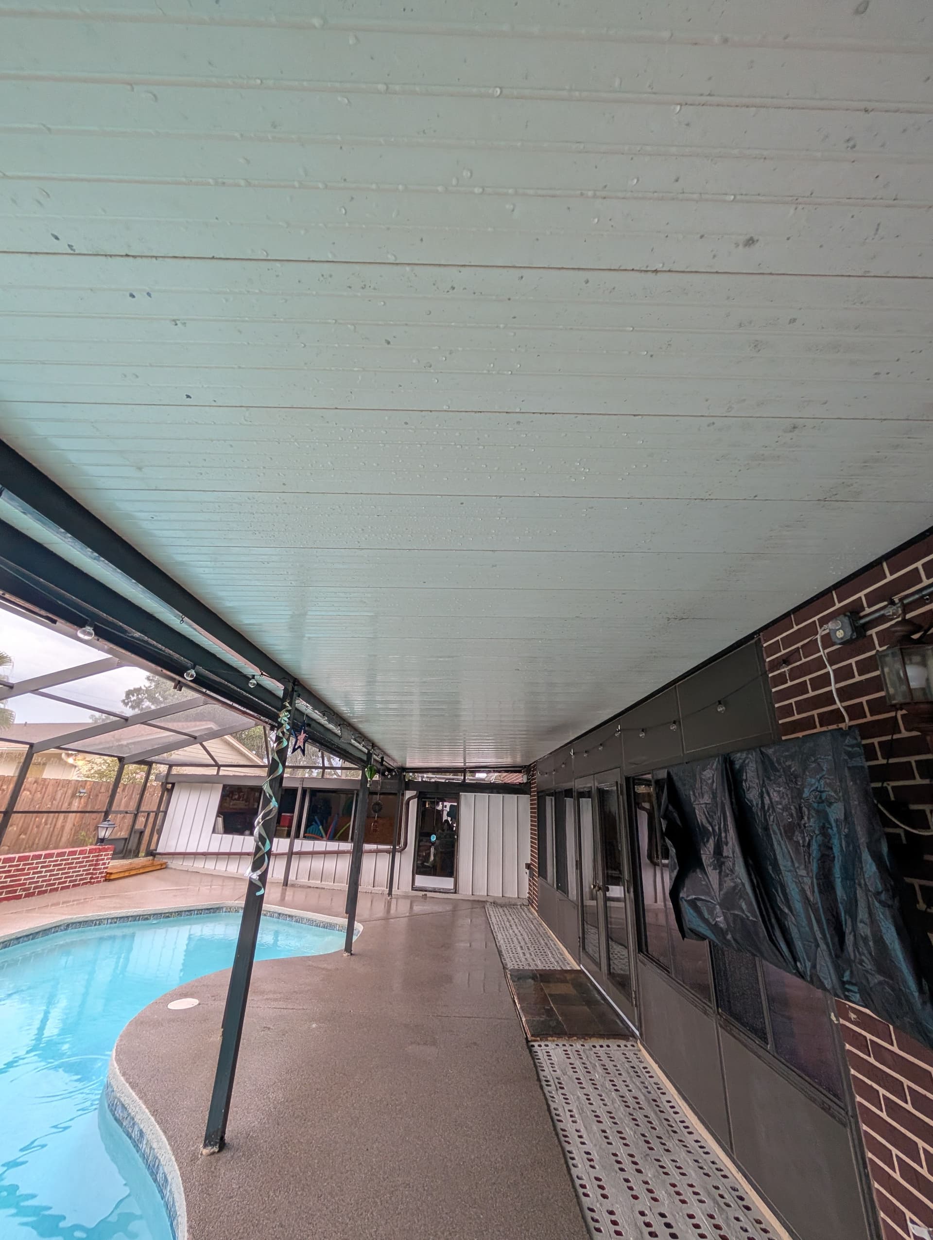 Gallery photos for Pool Deck Cleaning for a Repeat Customer in Carrollwood: Image #2